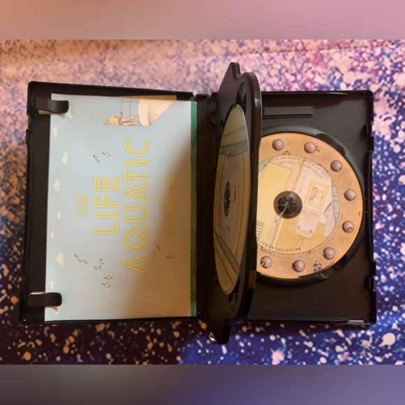 🚙📦💨
• Life Aquatic Special Edition 2-Disc Set - Picture 2 of 5